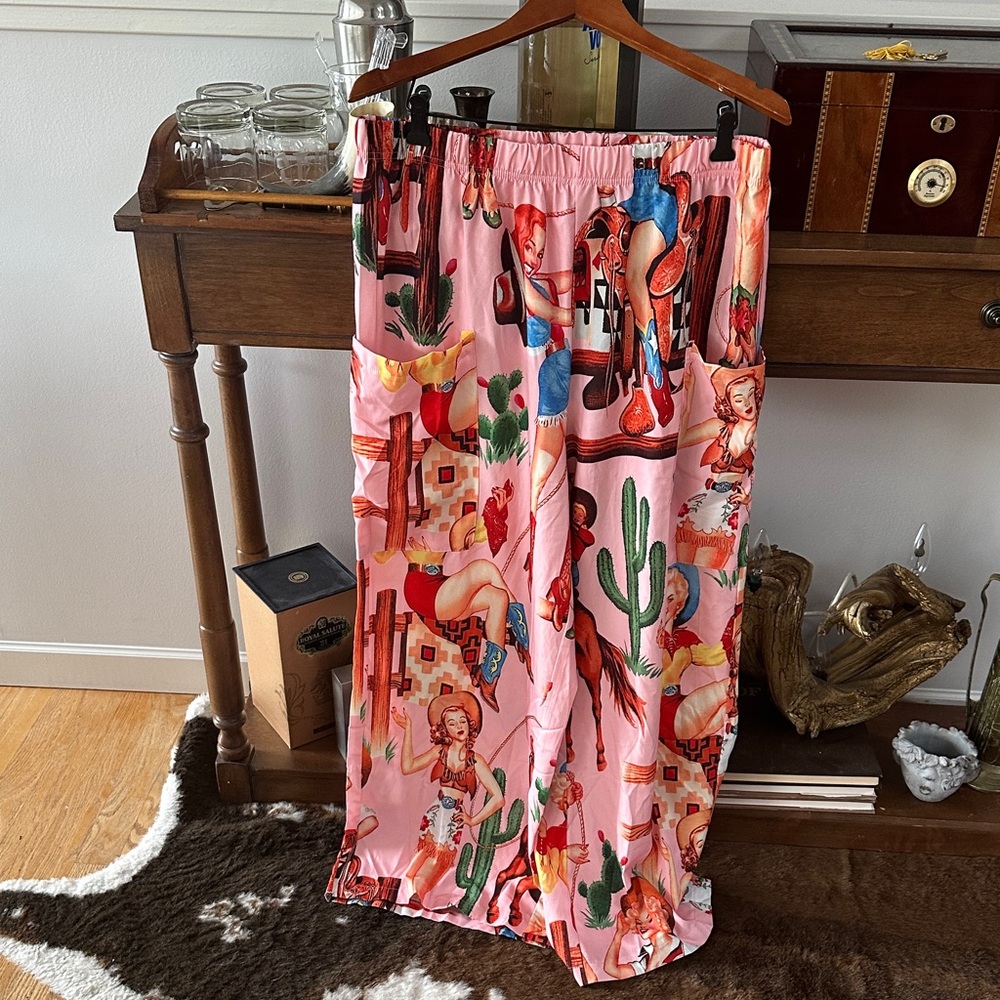 Vintage Style Print Lightweight Cargo Pants